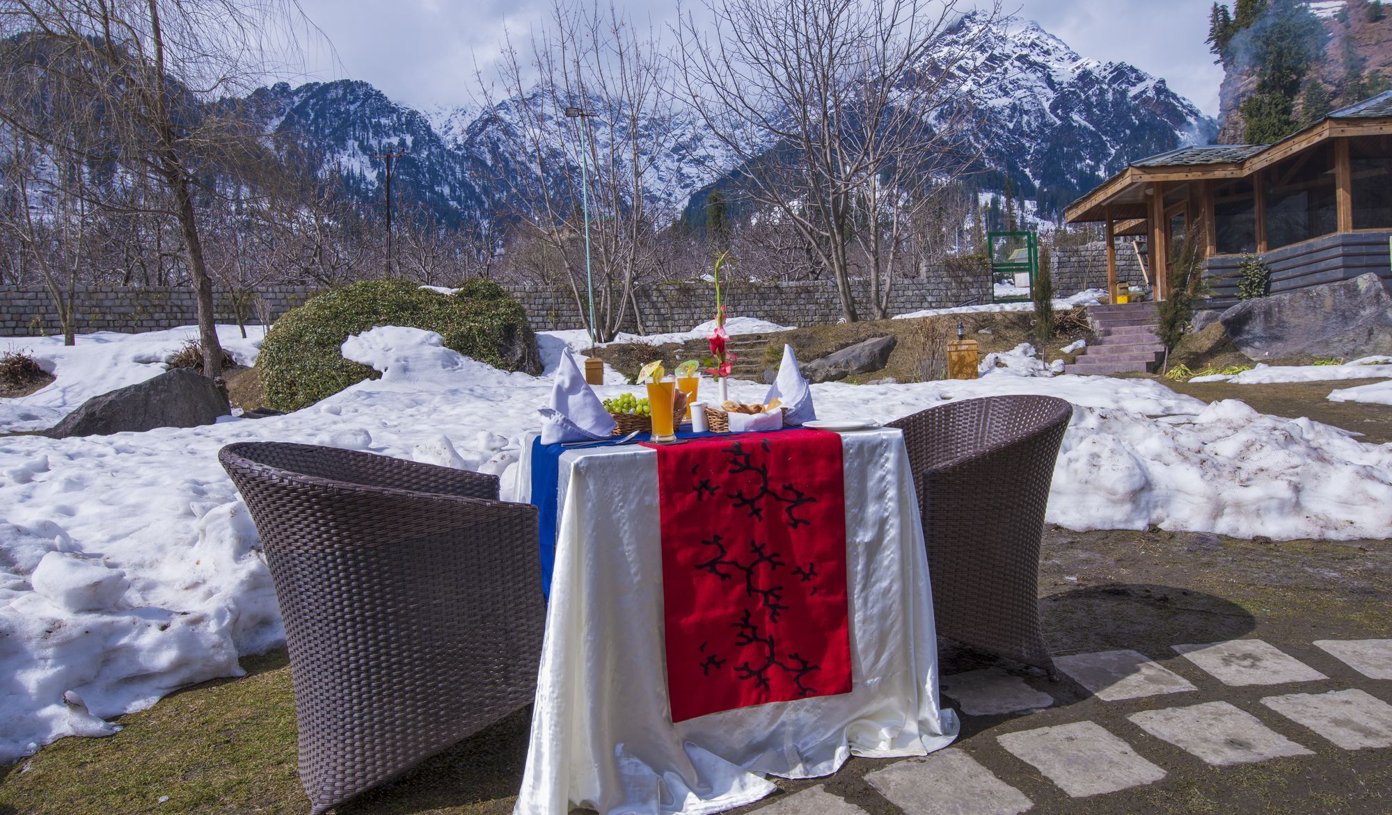 Solang Valley Resort Palchān Exterior foto