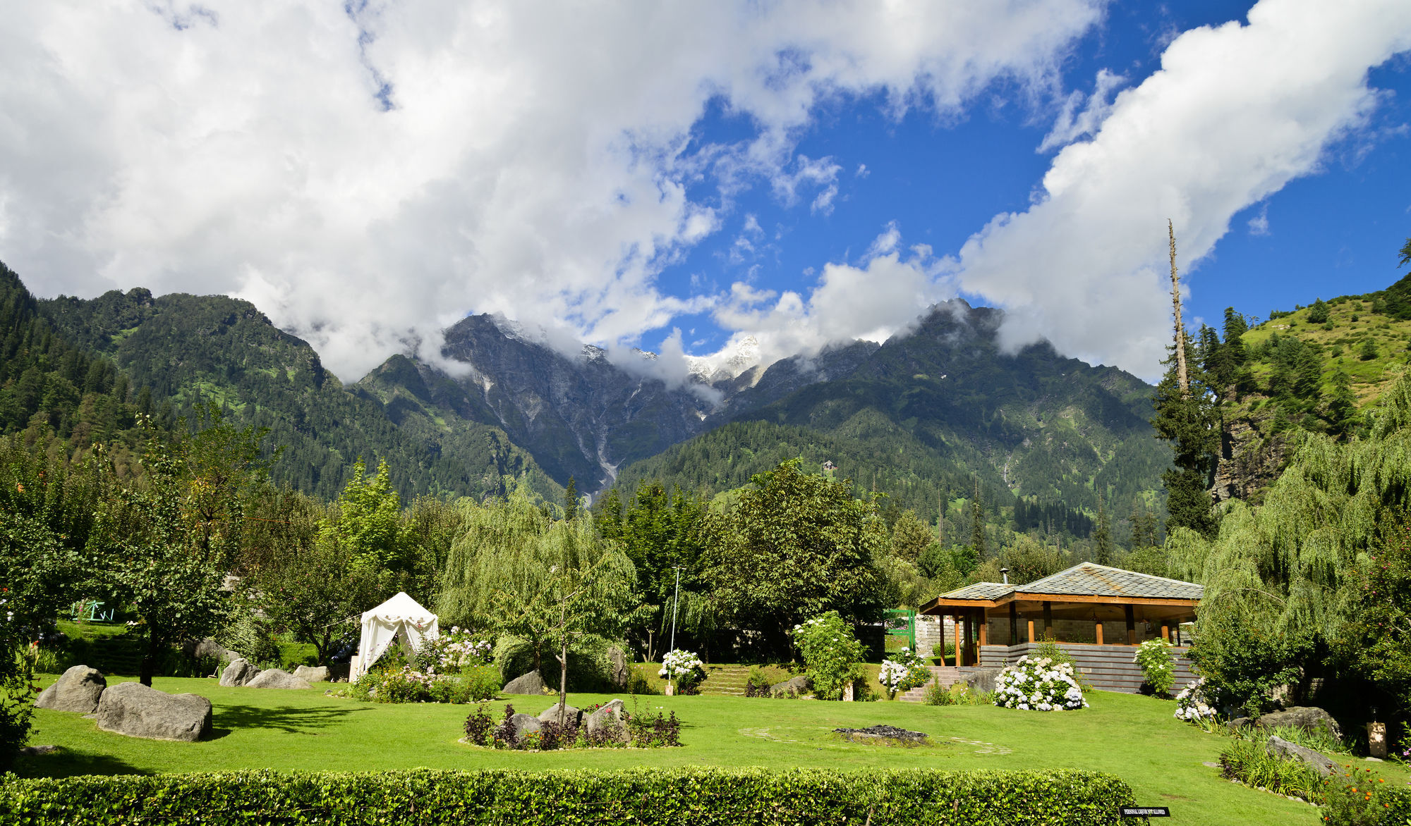 Solang Valley Resort Palchān Exterior foto