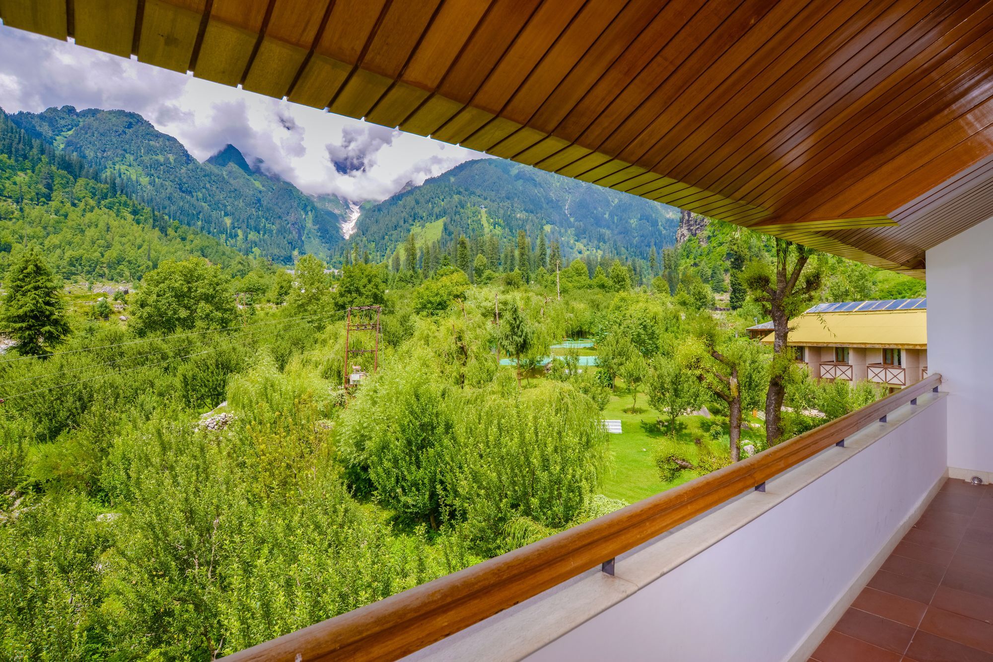 Solang Valley Resort Palchān Exterior foto